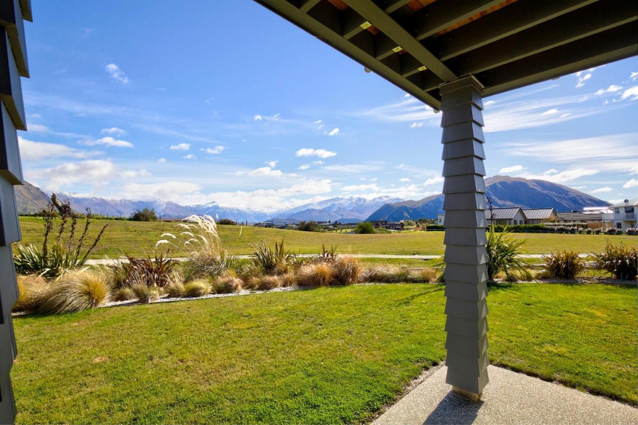 Infinity And Beyond Villa Wanaka Eksteriør bilde