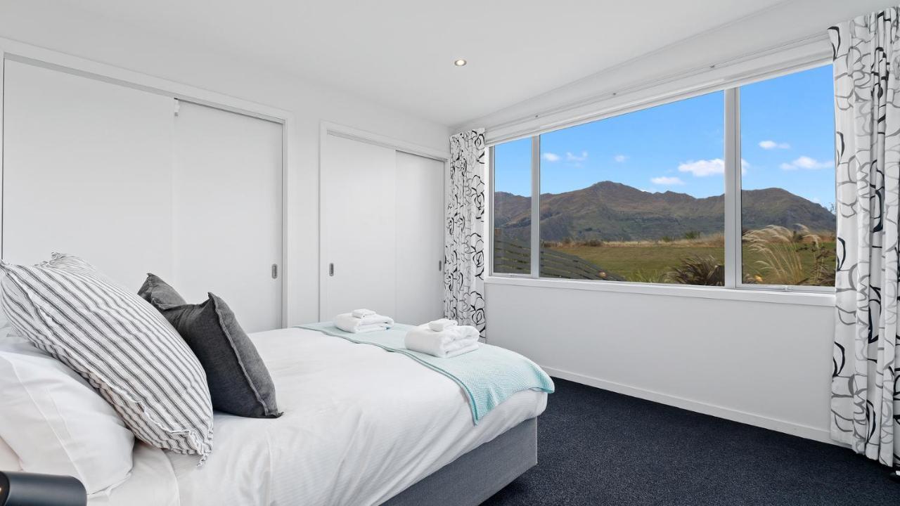 Infinity And Beyond Villa Wanaka Eksteriør bilde